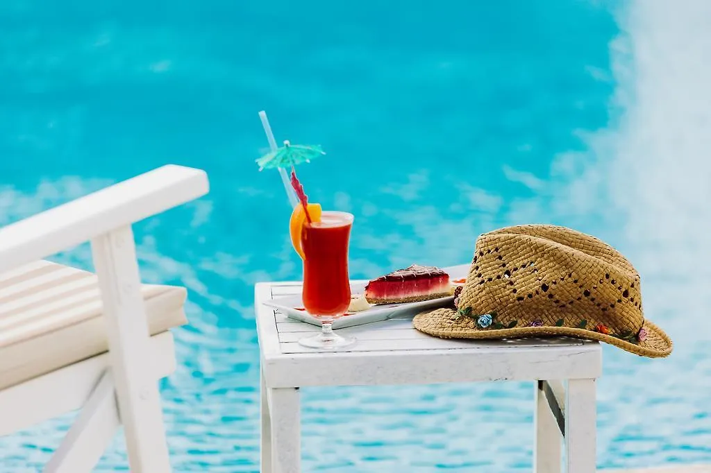 Monta Verde Hotel&Villas Ölüdeniz 3*,  Türkei